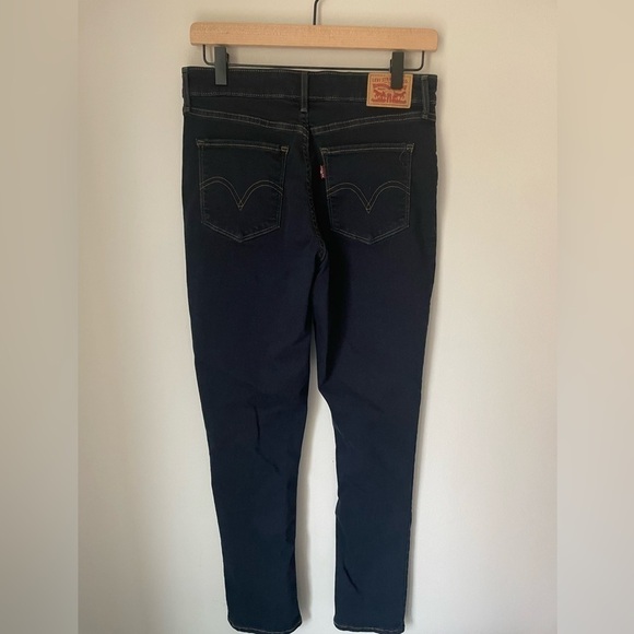 Levi's Dark Wash Classic Mid Rise Skinny Jeans Size 30 - Picture 8 of 11